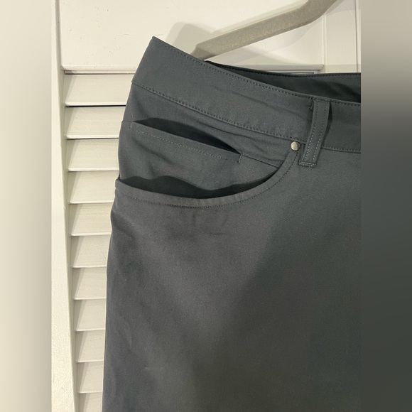 Lululemon Men’s ABC Slim-Fit 5 Pocket Pant, Size 32 - Picture 5 of 8